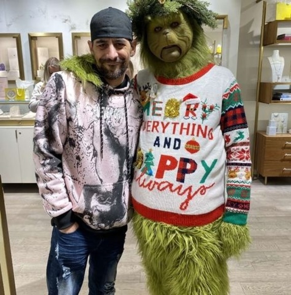 Meet your Posher, Ricky - Picture 1 of 1